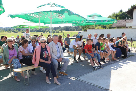 Kulturna prireditev Na lepi Menišiji 02 Foto Ljubo Vukelič